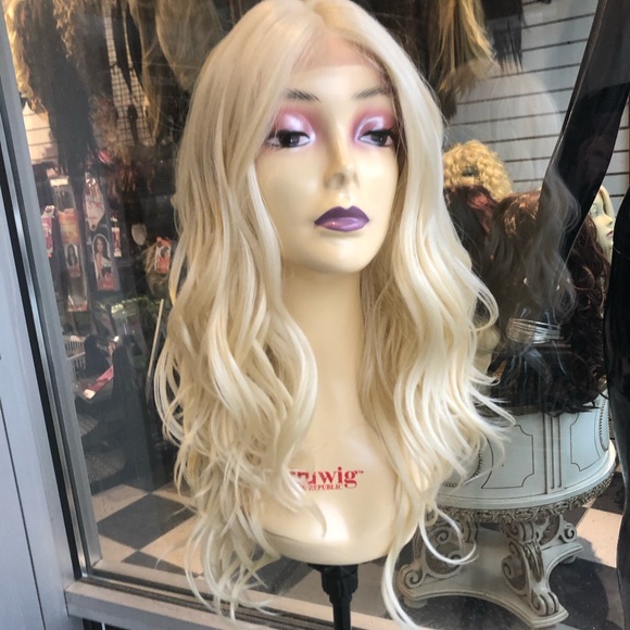 Accessories - Blonde 613 lacefront Loose Wave Wig 2026 hairstyle